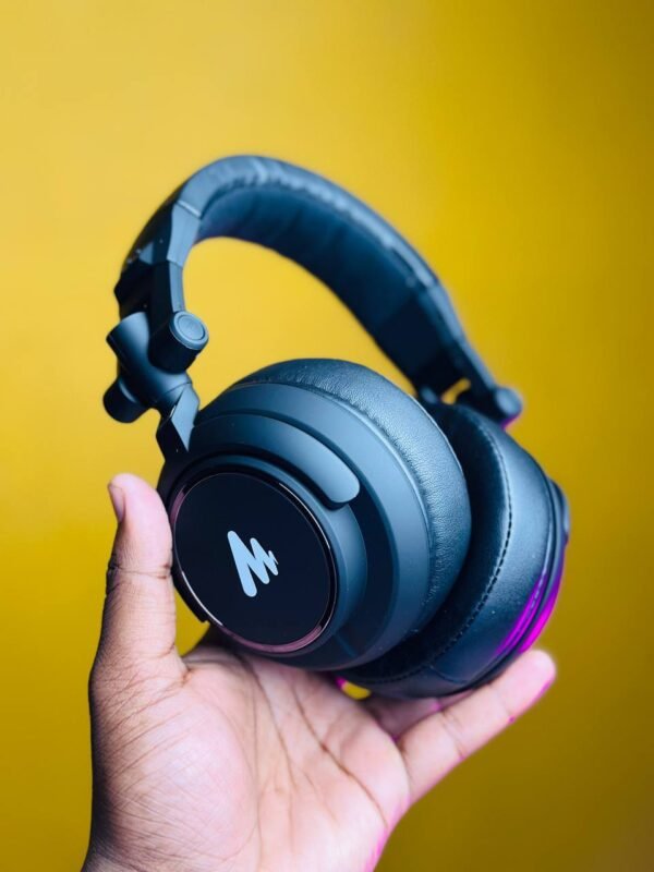 MAONO AU-MH601 Over Ear Stereo Monitor 50MM Drivers Studio Headphones for Music, DJ, Podcast